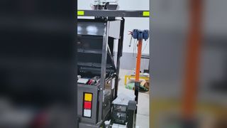 Torre faro di sorveglianza di sicurezza Visione notturna a infrarossi Pieghevole rimorchio per illuminazione solare